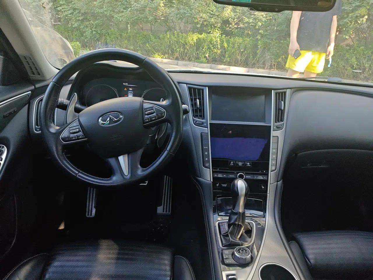 Infiniti Q50 2014 3.7L Luxury Sport Edition — миниатюра 10