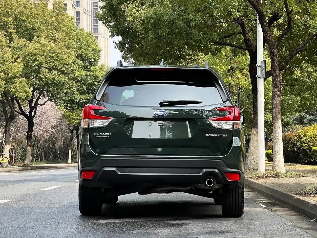 Forester 2022 2.0i AWD Luxury Edition EyeSight — миниатюра 4
