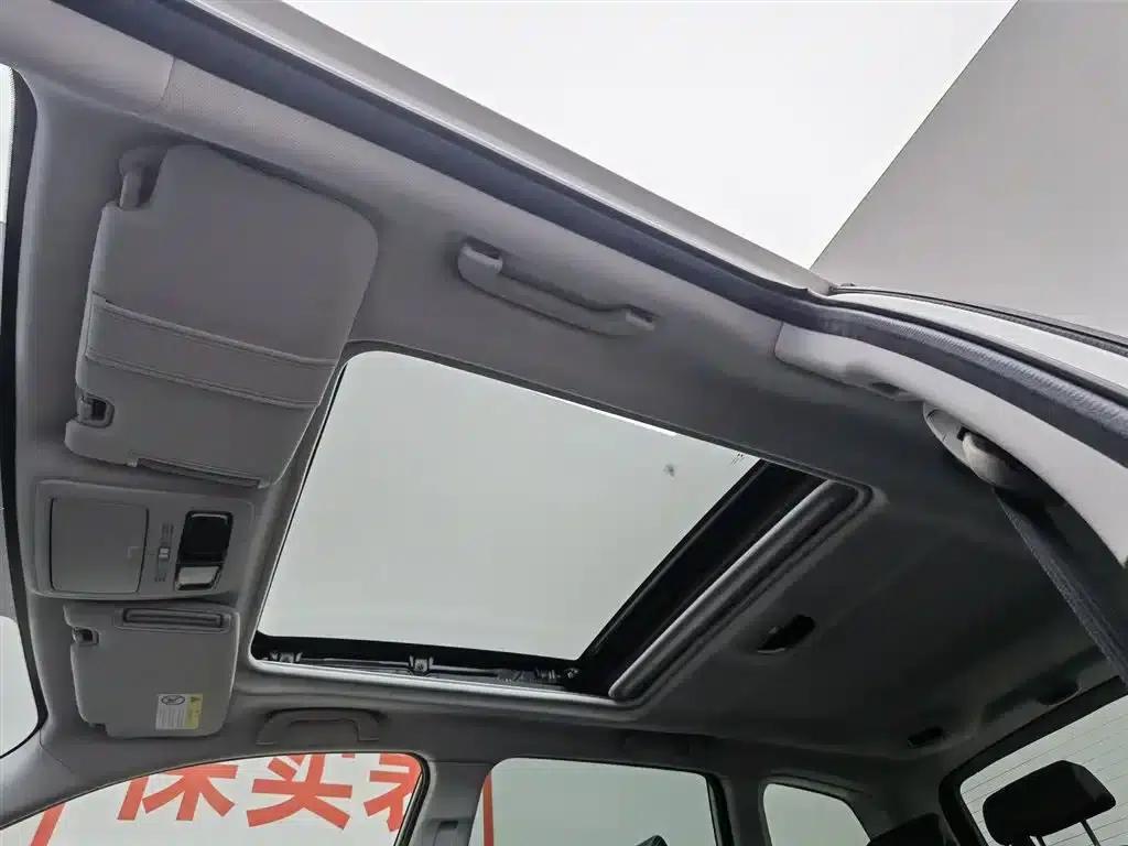 Forester 2016 2.0i Luxury Navigation Edition — миниатюра 14