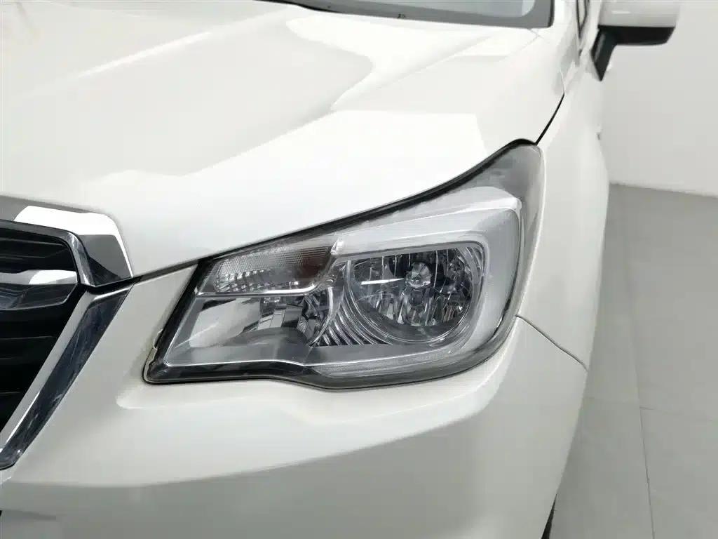 Forester 2016 2.0i Luxury Navigation Edition — миниатюра 7