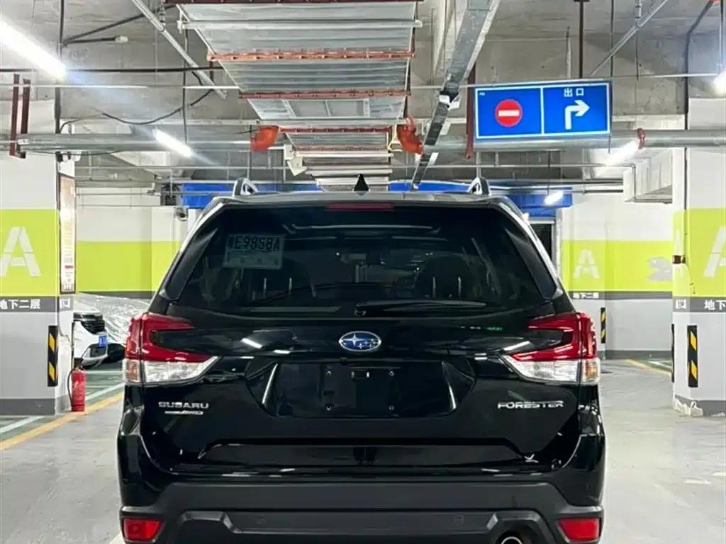 Forester 2022 2.0i AWD Luxury Edition EyeSight — миниатюра 4
