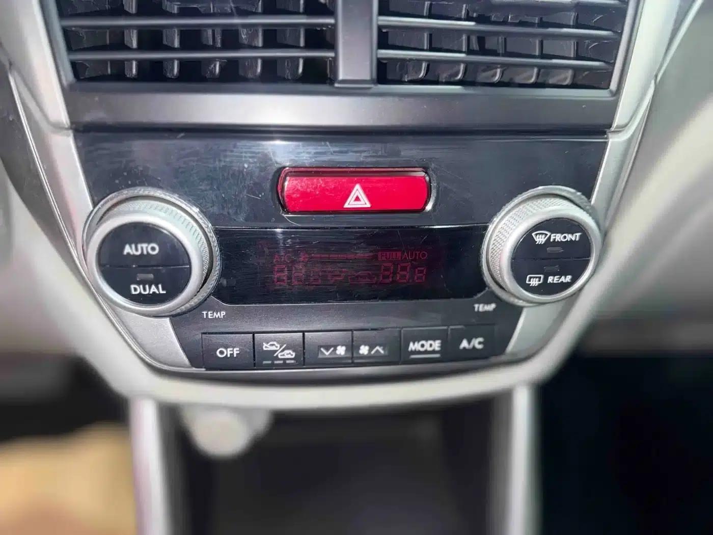 Forester 2011 2.5XS Automatic Luxury Edition — миниатюра 13