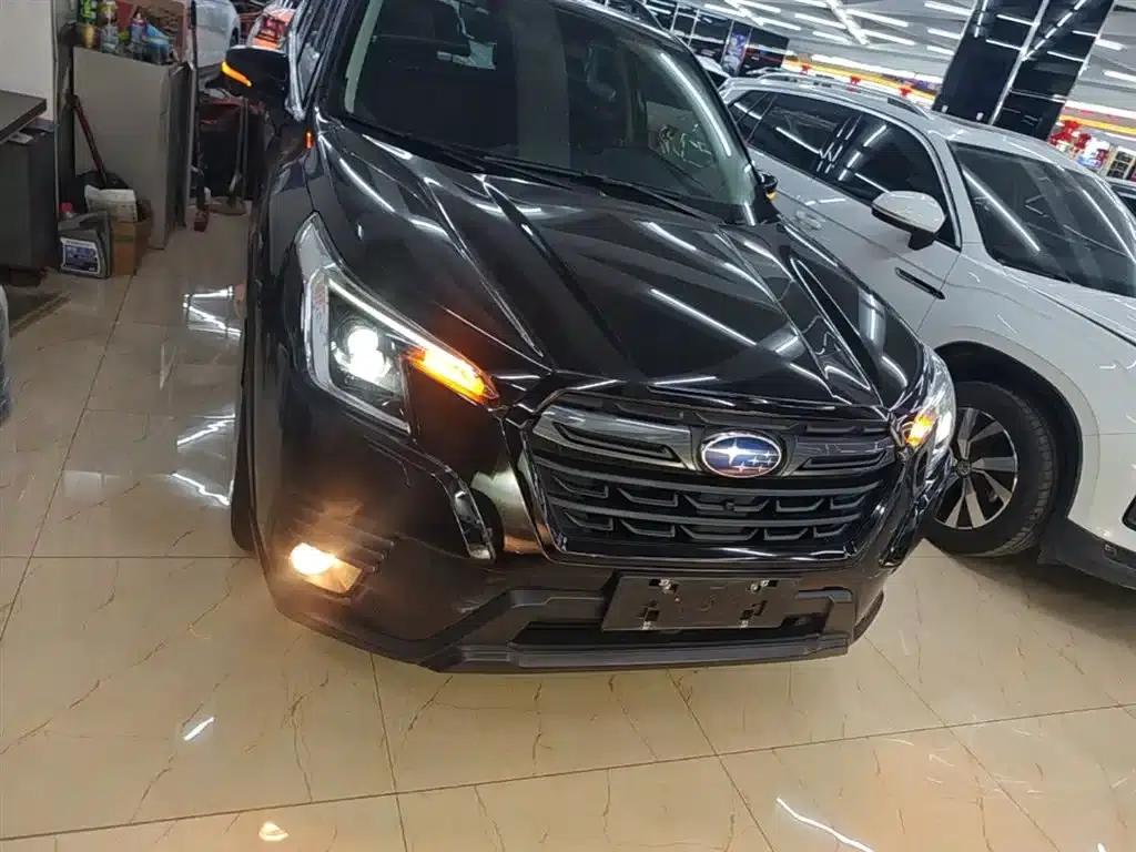 Forester 2022 2.0i AWD Luxury Edition EyeSight — миниатюра 3