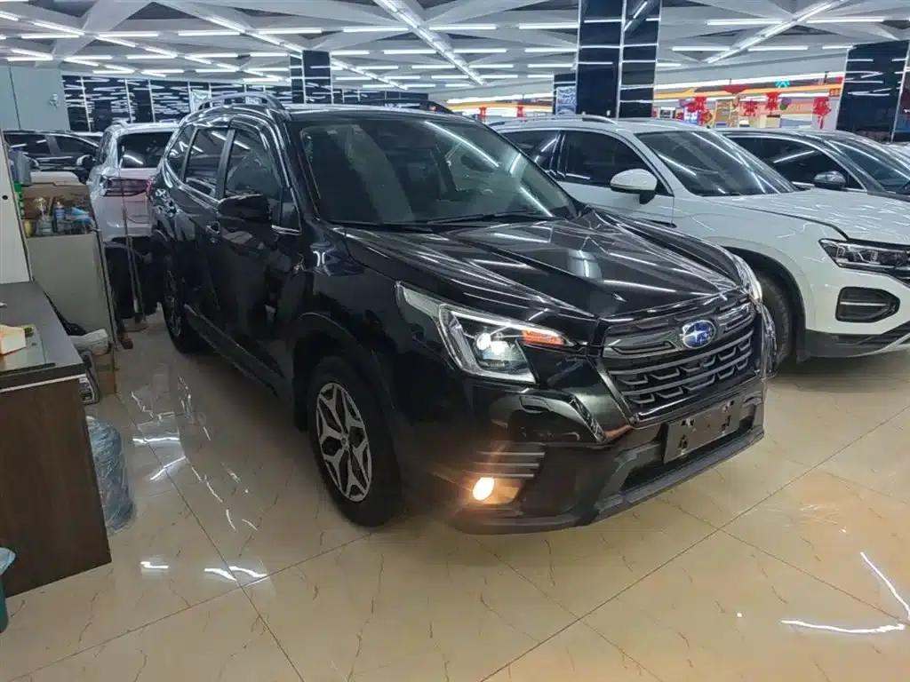 Forester 2022 2.0i AWD Luxury Edition EyeSight — миниатюра 4