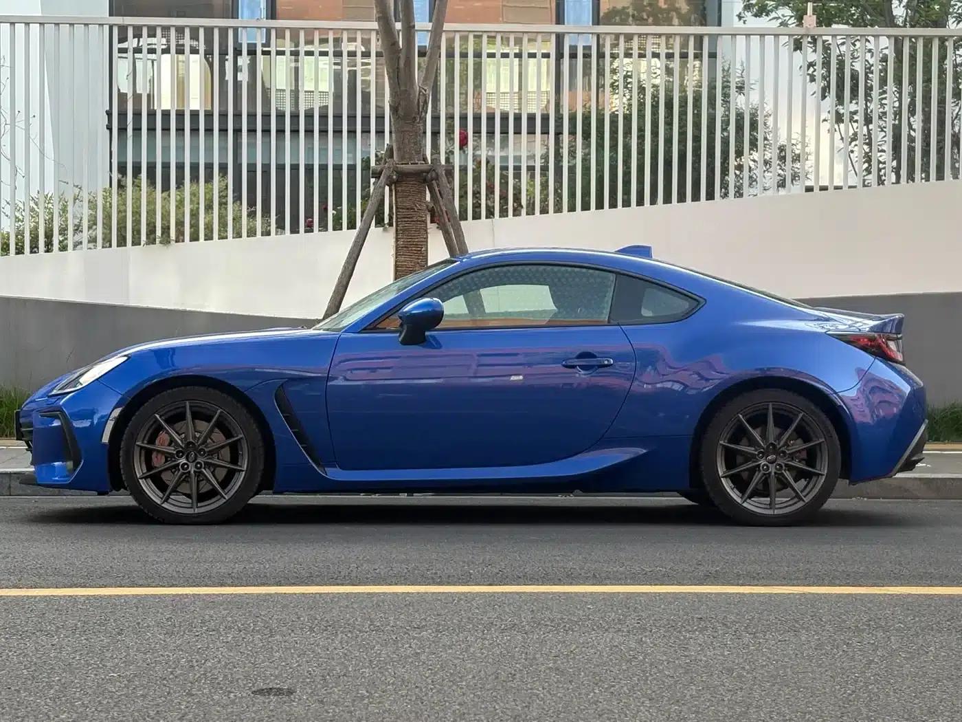 2022 Subaru BRZ 2.4L Manual — миниатюра 3