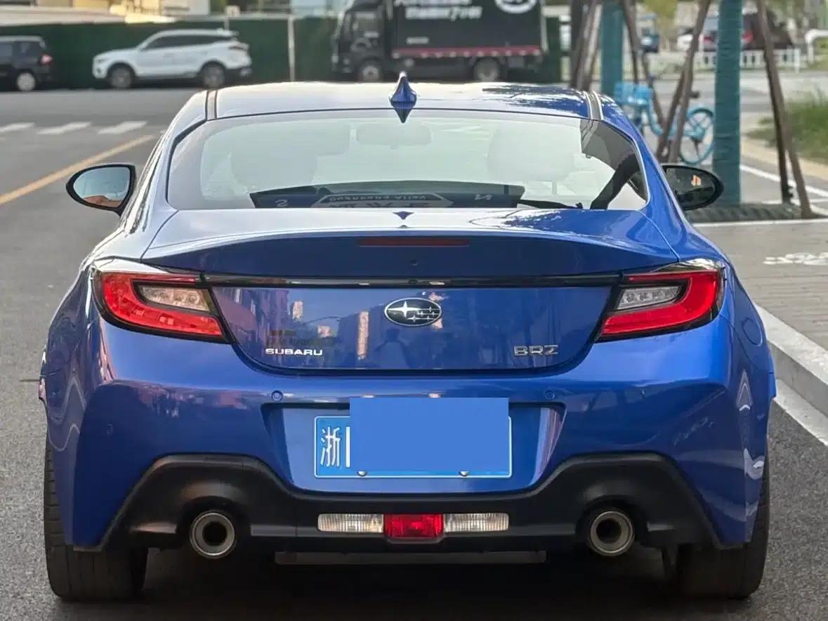 2022 Subaru BRZ 2.4L Manual — миниатюра 5
