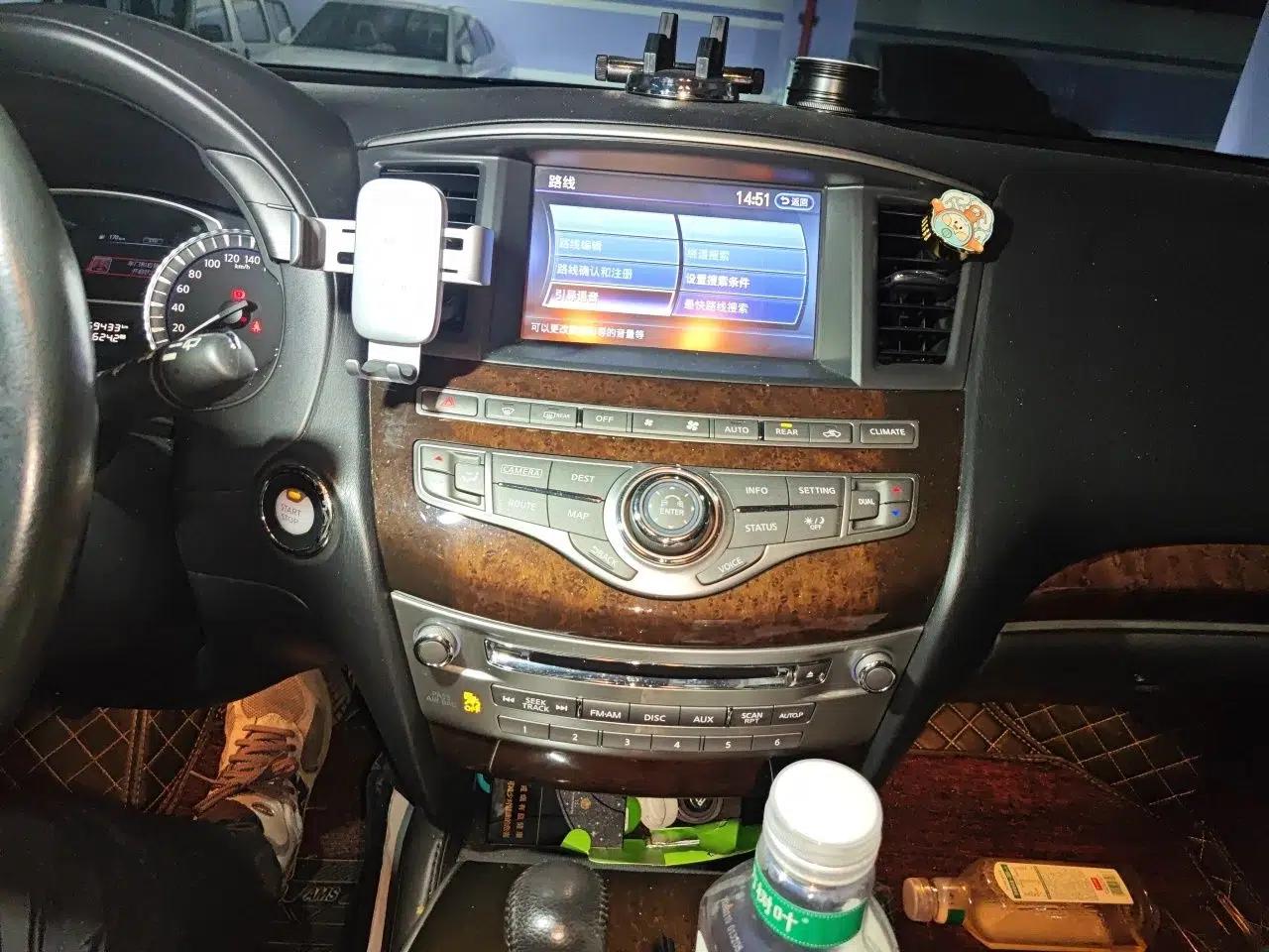 Infiniti QX60 2014 2.5 S/C Hybrid Two-Wheel Drive Excellence Edition — миниатюра 14