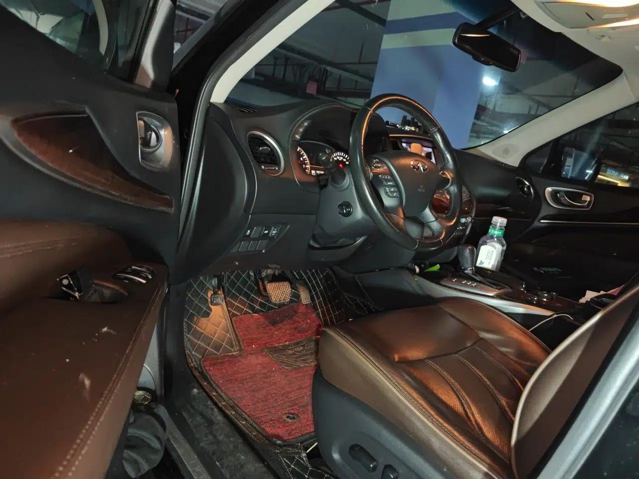 Infiniti QX60 2014 2.5 S/C Hybrid Two-Wheel Drive Excellence Edition — миниатюра 17