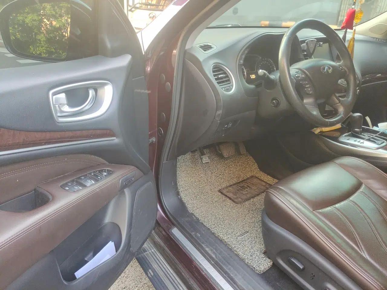Infiniti QX60 2014 2.5 S/C Hybrid Two-Wheel Drive Excellence Edition — миниатюра 17