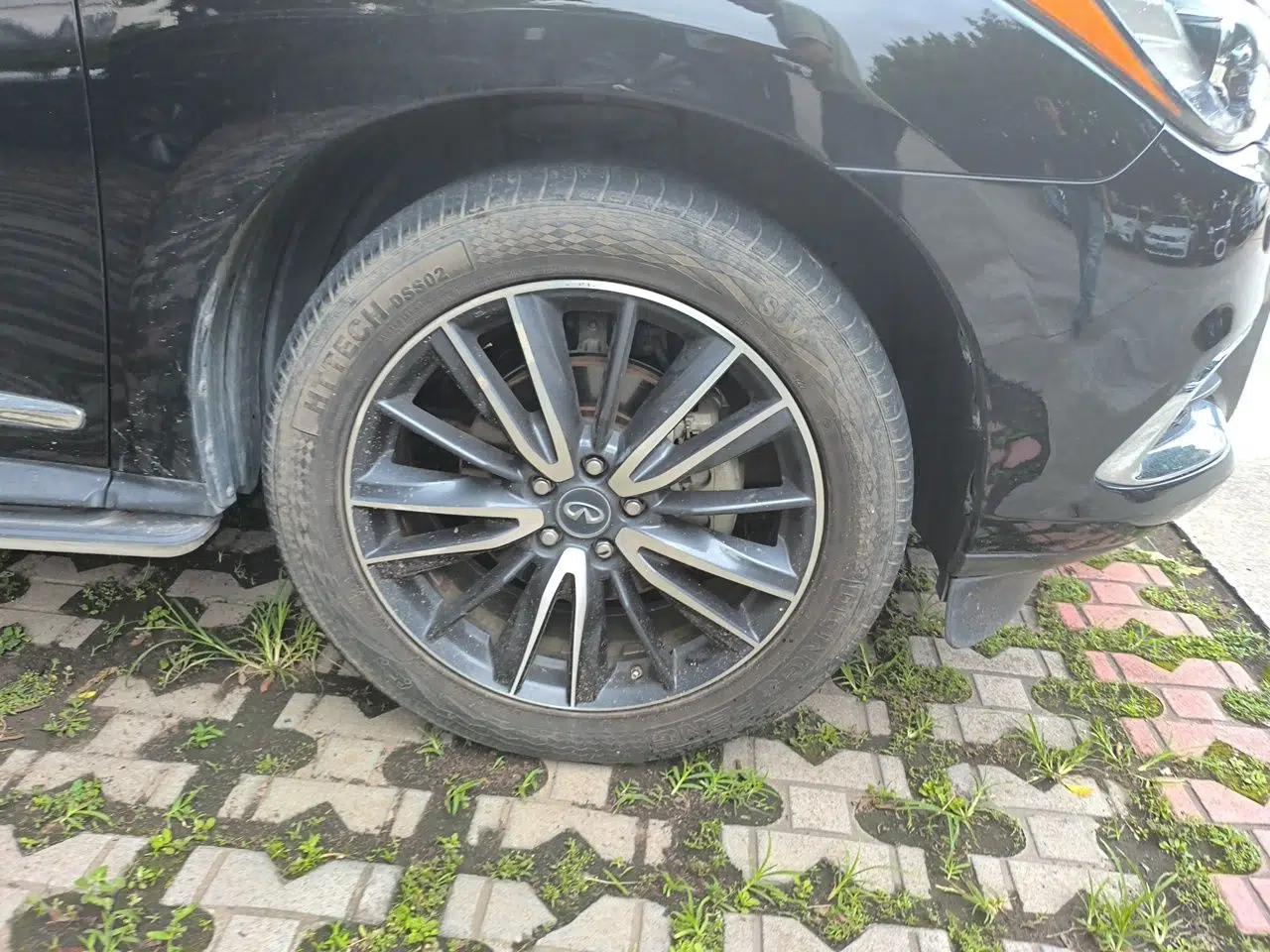 Infiniti QX60 2016 2.5 S/C Hybrid Two-Wheel-Drive Excellence Edition China V Standard — миниатюра 8