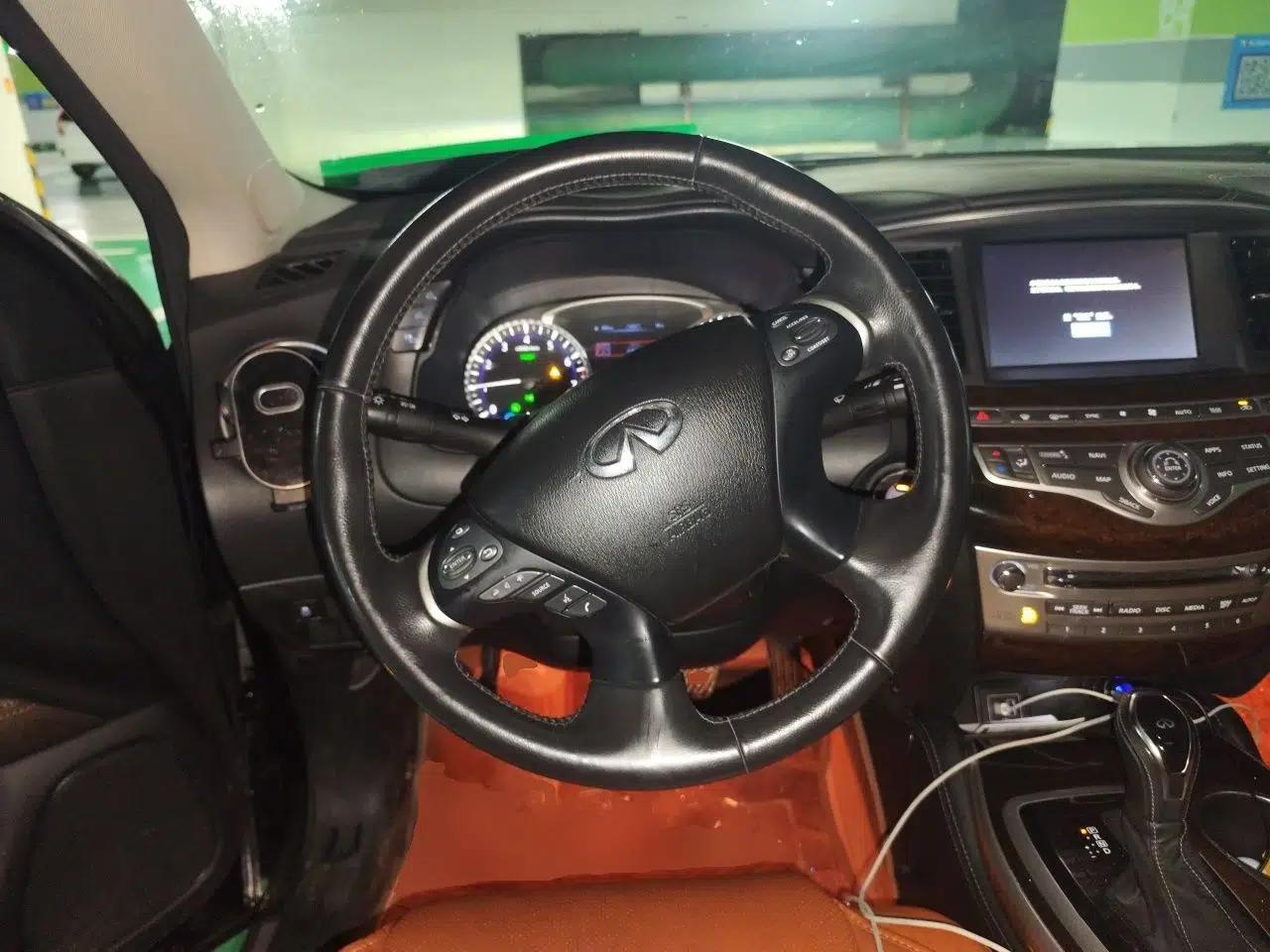 Infiniti QX60 2020 2.5 S/C Hybrid Two-Wheel-Drive Excellence Edition — миниатюра 11