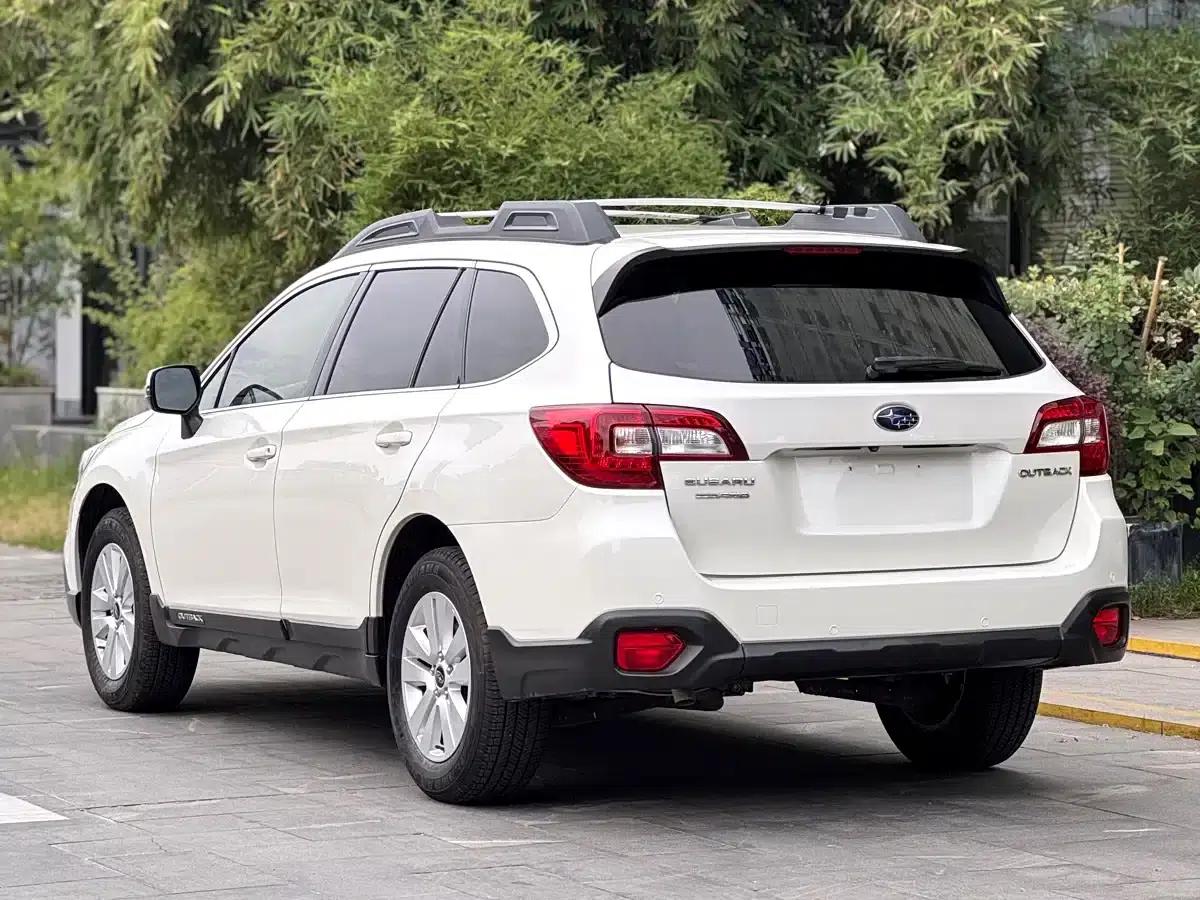 Outback 2015 2.5i Luxury Navigation Edition — миниатюра 3