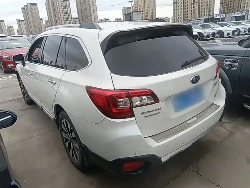 Outback 2015 2.5i Sport Navigation Edition — миниатюра 5