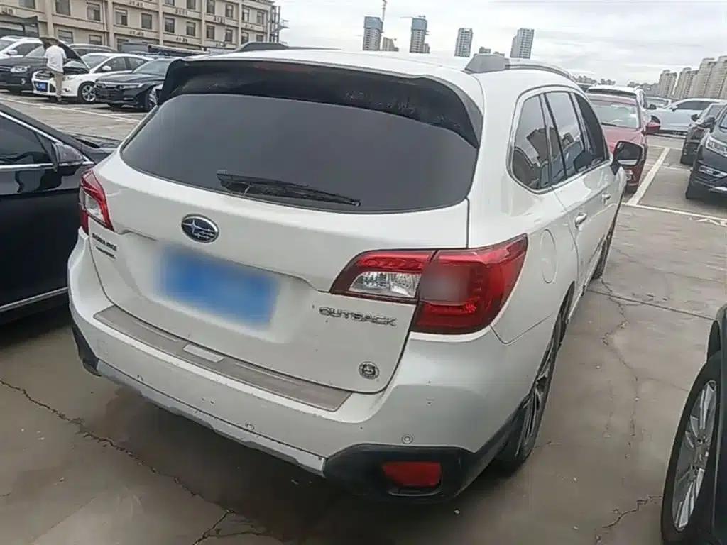 Outback 2015 2.5i Sport Navigation Edition — миниатюра 7