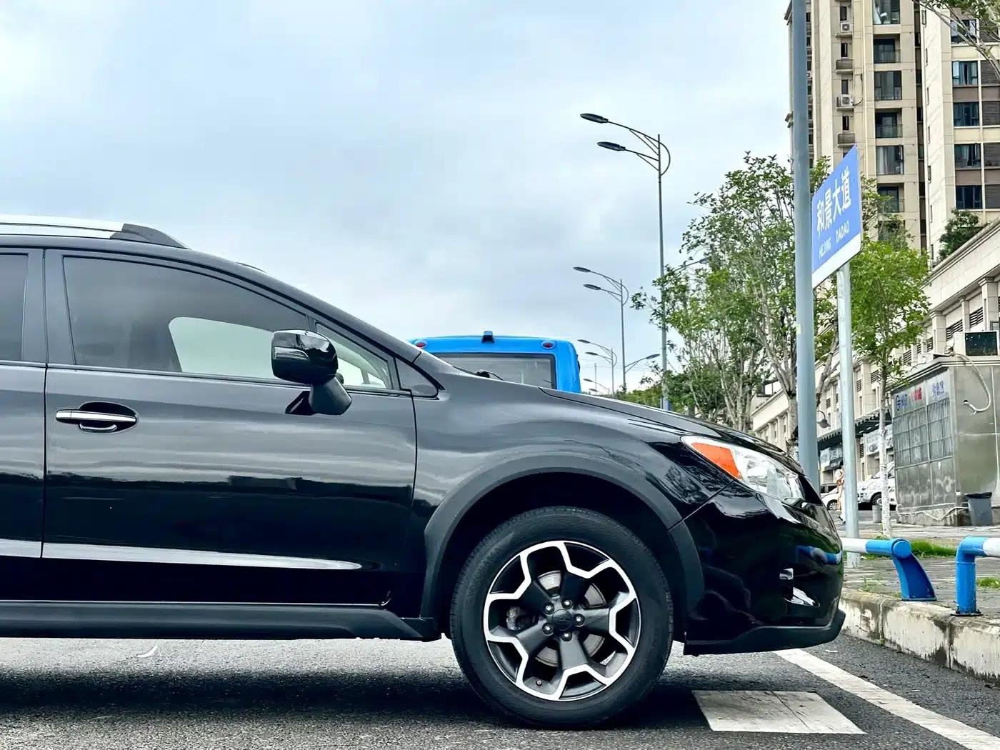 Subaru XV 2015 2.0i Elite Edition — миниатюра 13