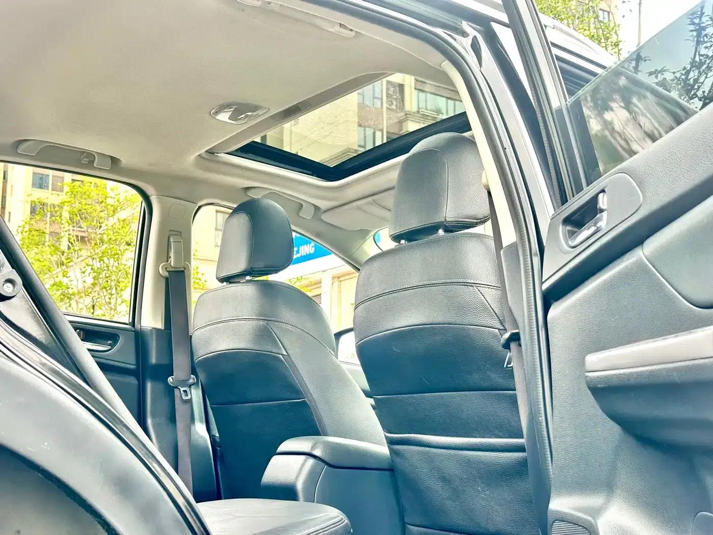 Subaru XV 2015 2.0i Elite Edition — миниатюра 24