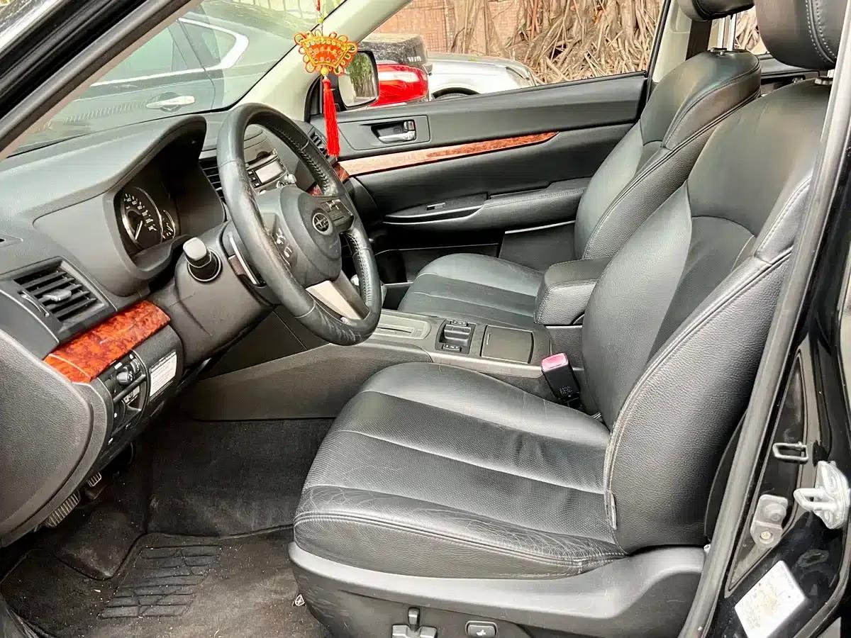 Legacy 2010 2.5i Luxury Edition — миниатюра 6