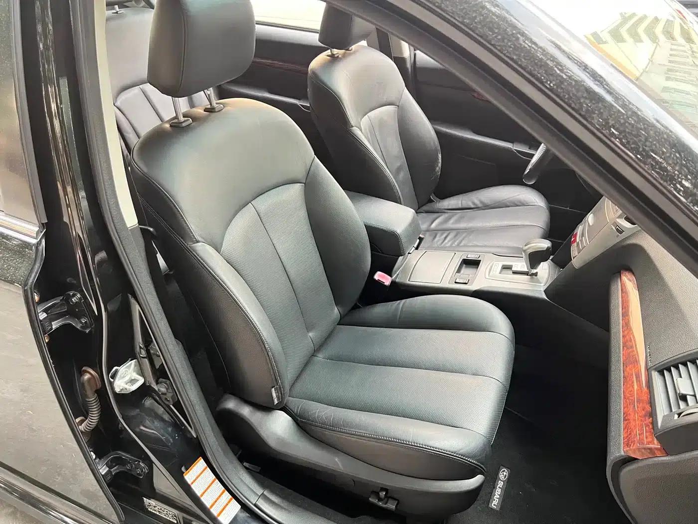 Legacy 2010 2.5i Luxury Edition — миниатюра 9