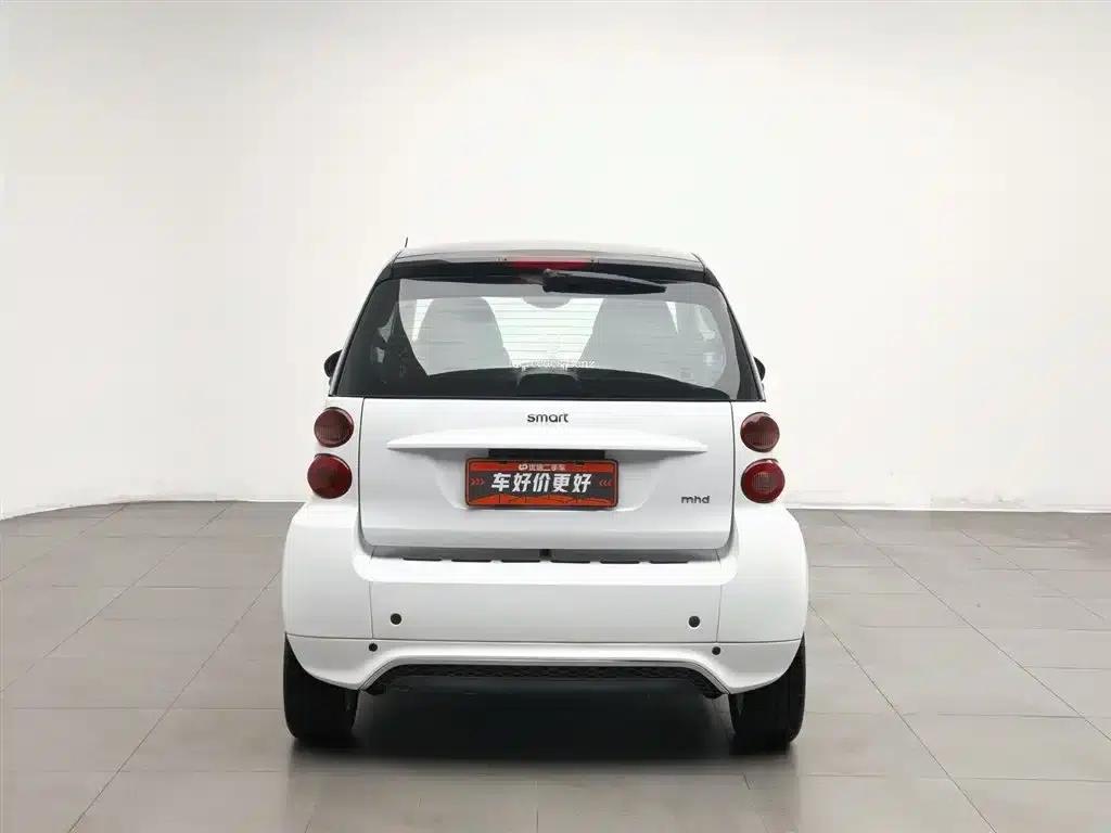2012 Smart Fortwo 1.0 MHD Hardtop Comfort Edition — миниатюра 4
