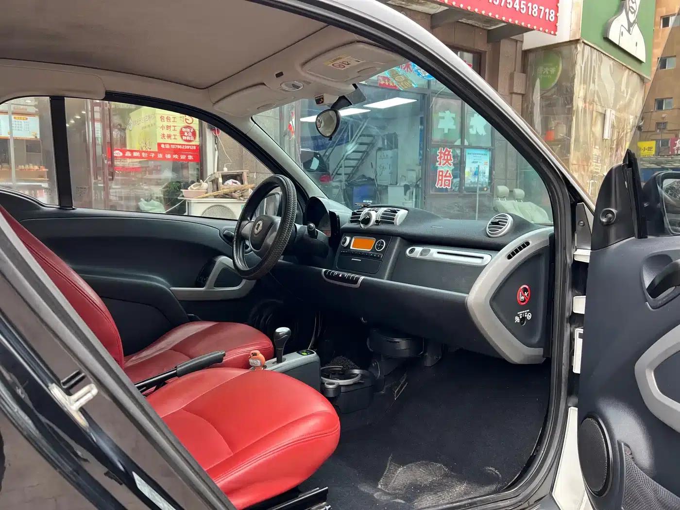 2014 Smart Fortwo 1.0 MHD Hardtop City Lightwave Passion Edition — миниатюра 8