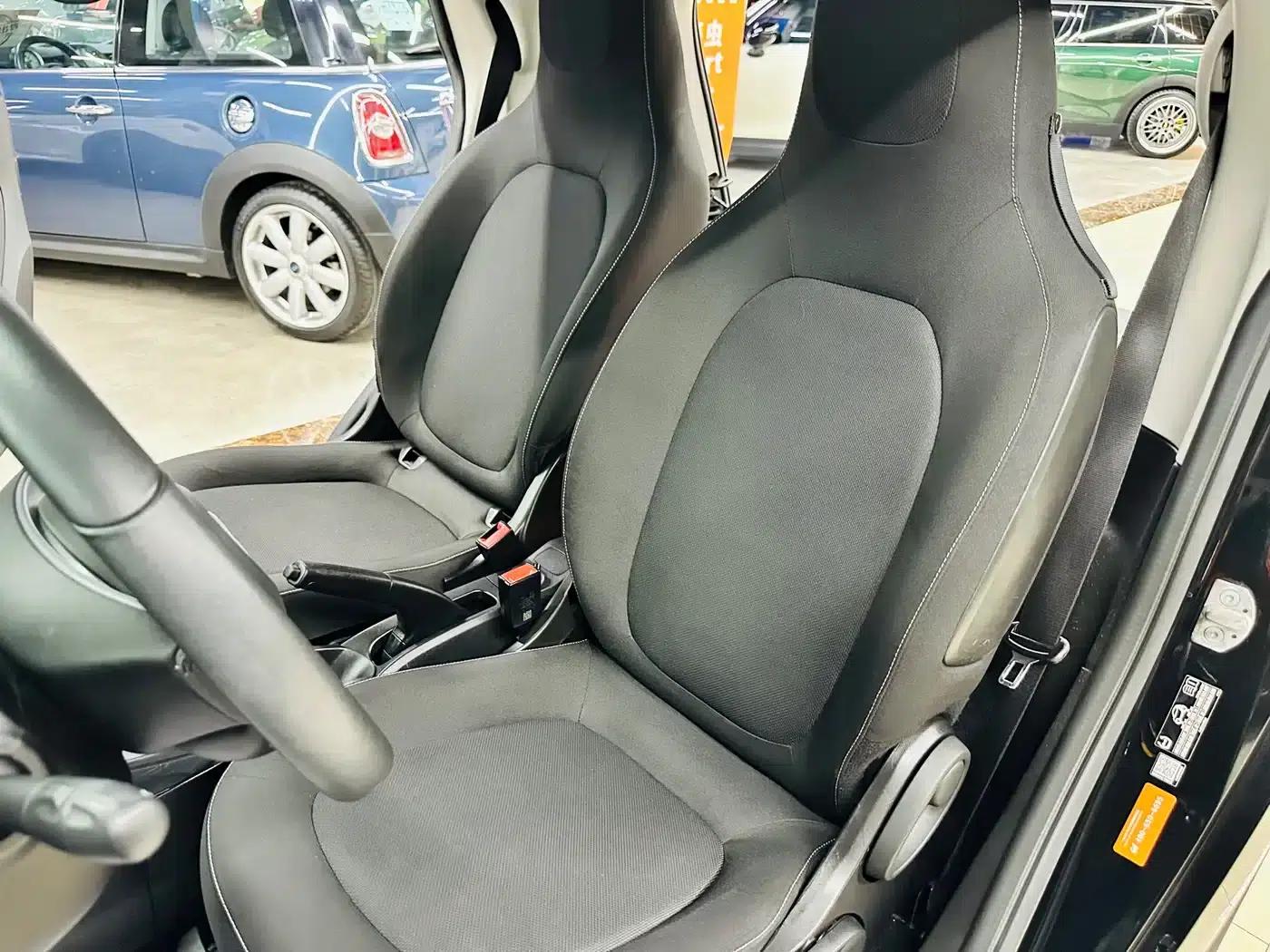 2018 Smart Fortwo 1.0L 52kW Hardtop Passion Edition (National V Emission Standard) — миниатюра 19