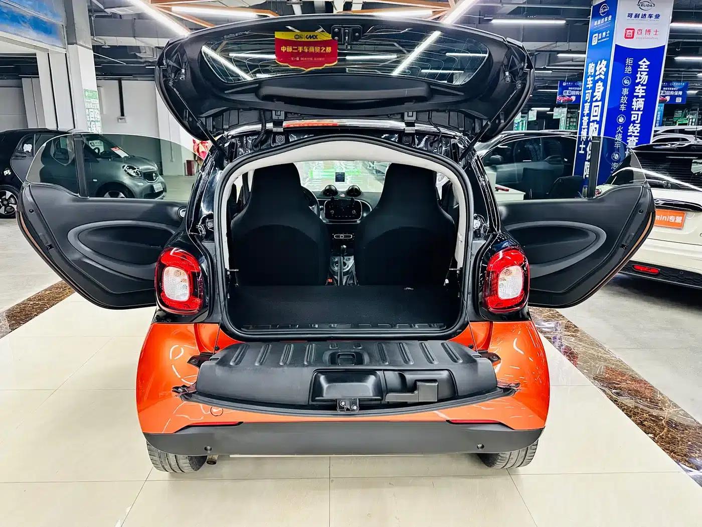 2018 Smart Fortwo 1.0L 52kW Hardtop Passion Edition (National V Emission Standard) — миниатюра 24