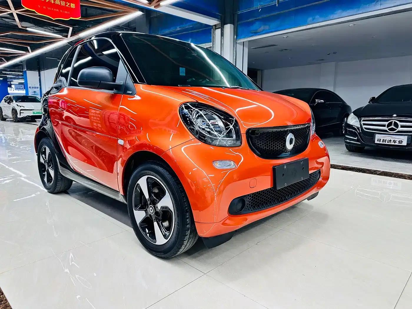 2018 Smart Fortwo 1.0L 52kW Hardtop Passion Edition (National V Emission Standard) — миниатюра 4