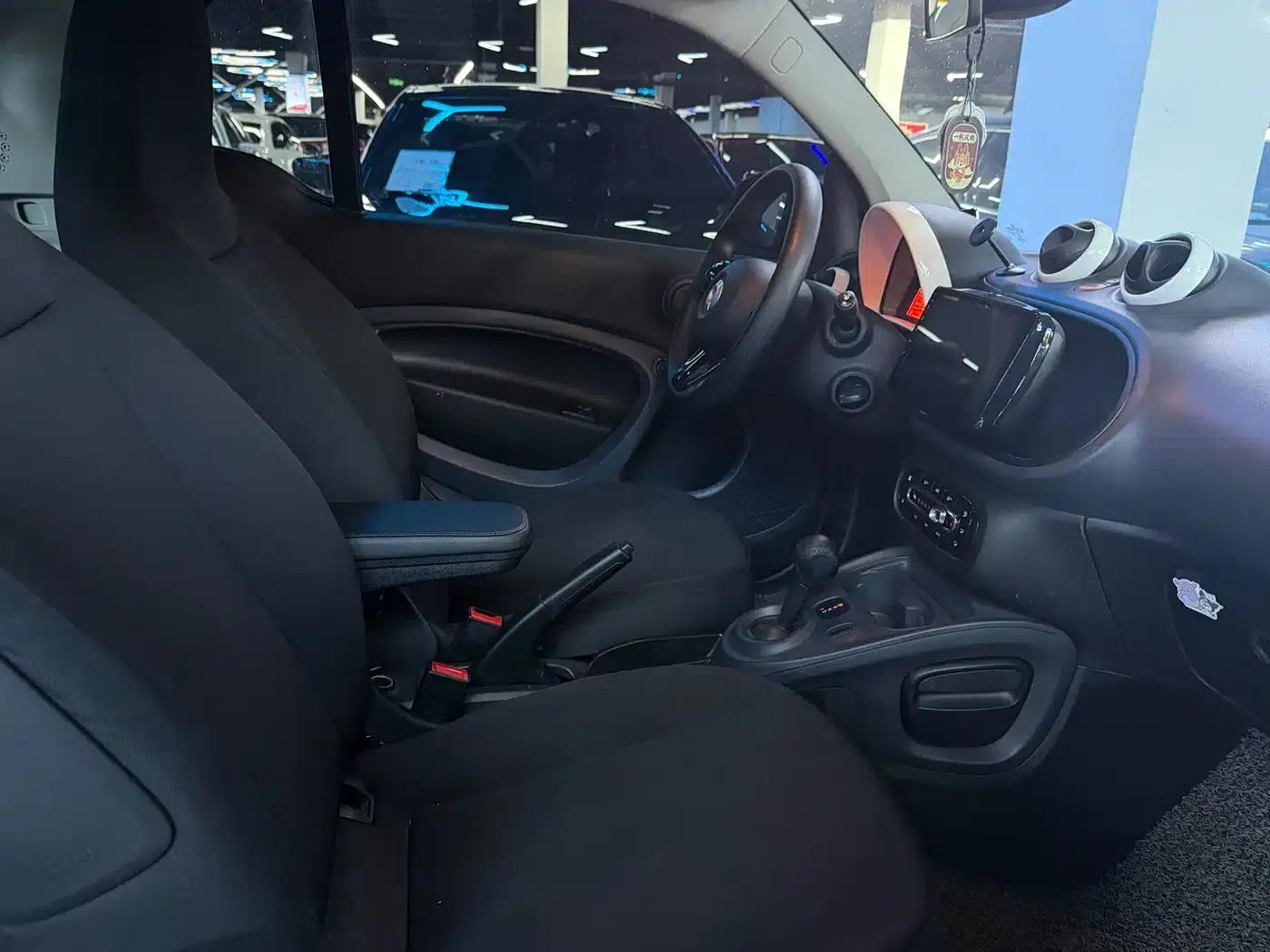 2018 Smart Fortwo 1.0L 52kW Hardtop Dynamic Edition (National V Emission Standard) — миниатюра 6