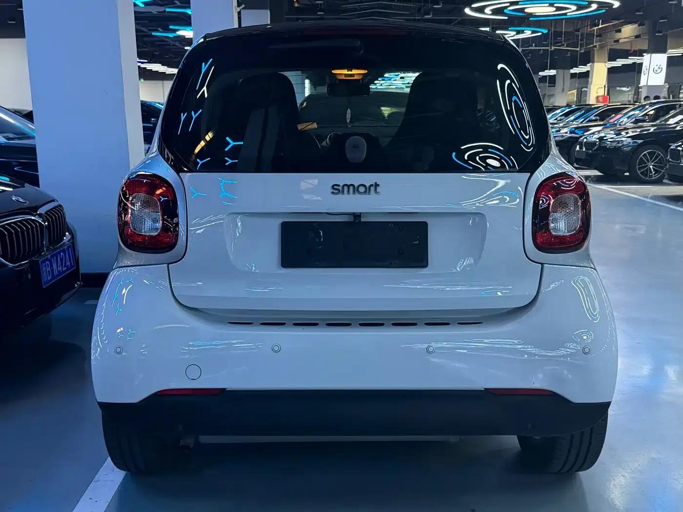 2018 Smart Fortwo 1.0L 52kW Hardtop Dynamic Edition (National V Emission Standard) — миниатюра 9