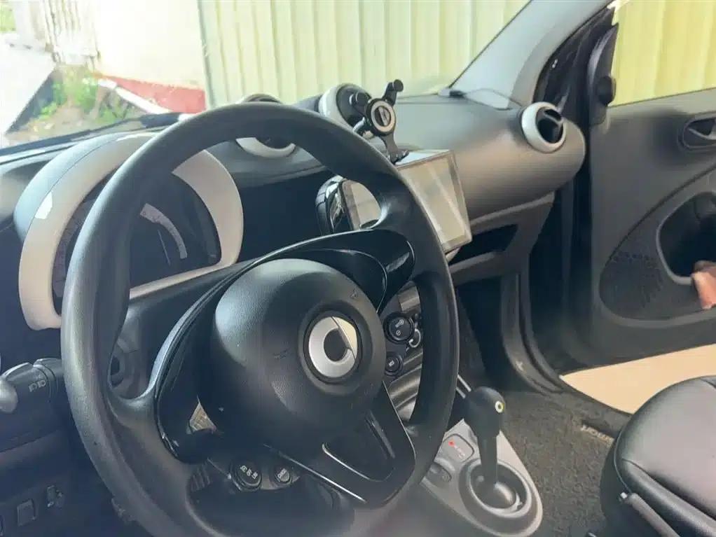 2015 Smart Fortwo 1.0L 52kW Hardtop Dynamic Edition — миниатюра 14