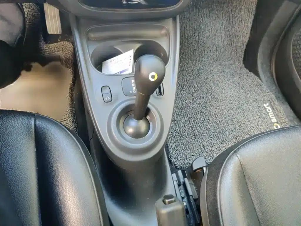 2015 Smart Fortwo 1.0L 52kW Hardtop Dynamic Edition — миниатюра 7