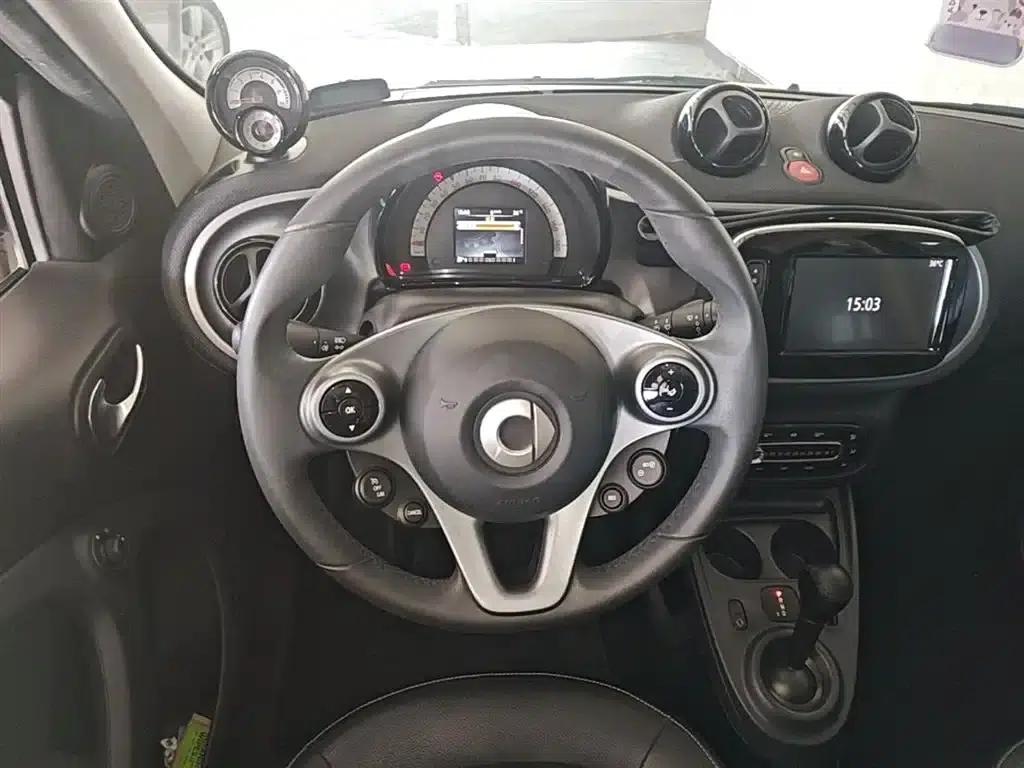 2016 Smart Forfour 0.9T 66kW Pioneer Edition — миниатюра 17