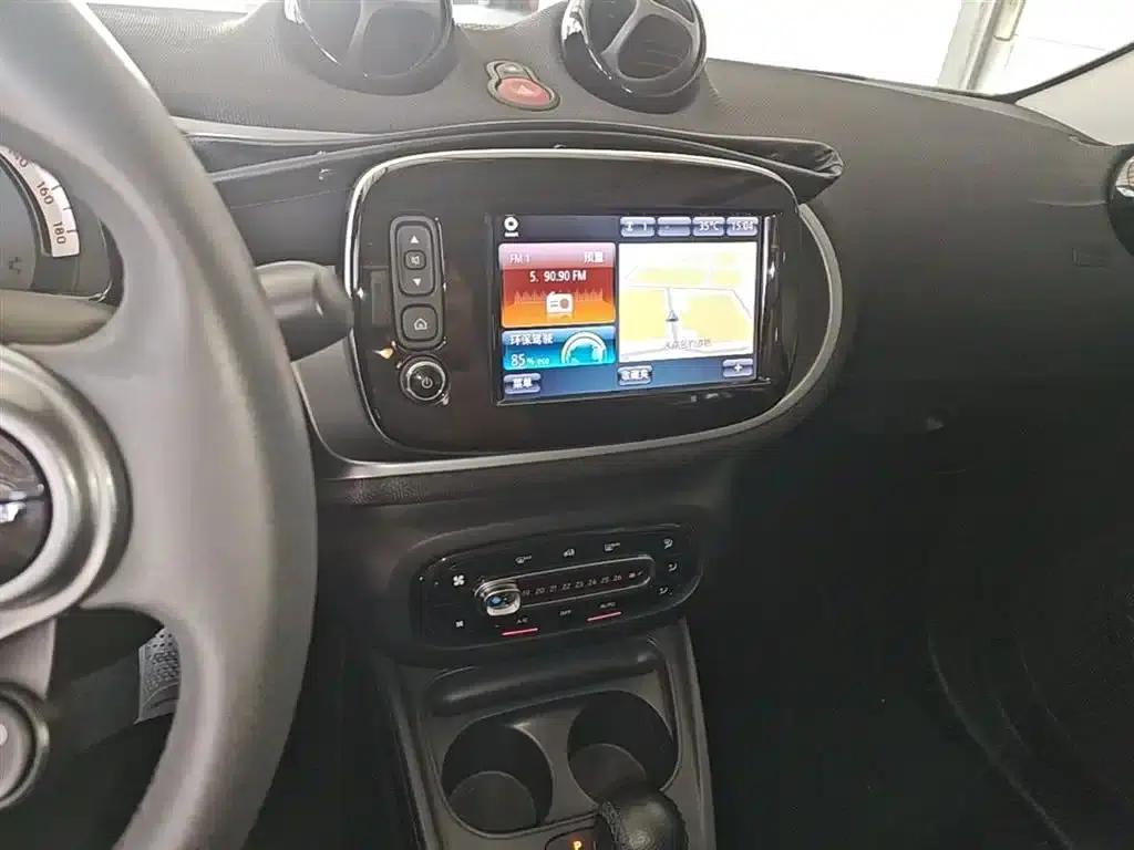 2016 Smart Forfour 0.9T 66kW Pioneer Edition — миниатюра 20