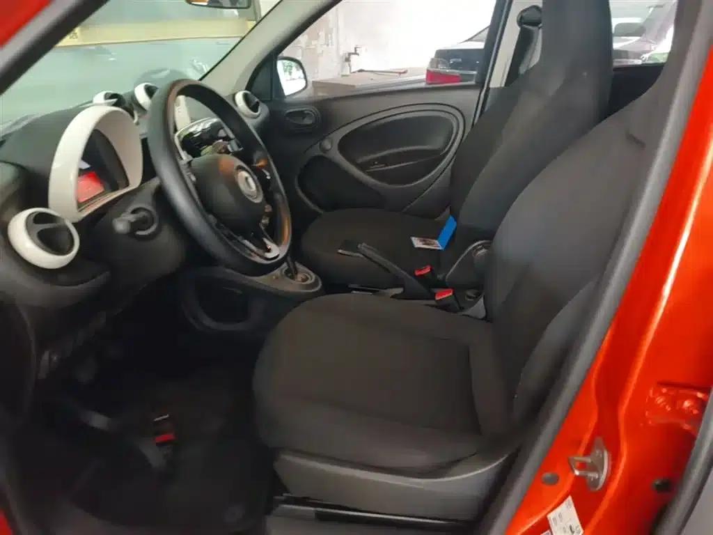 2018 Smart Forfour 1.0L 52kW Dynamic Edition — миниатюра 15