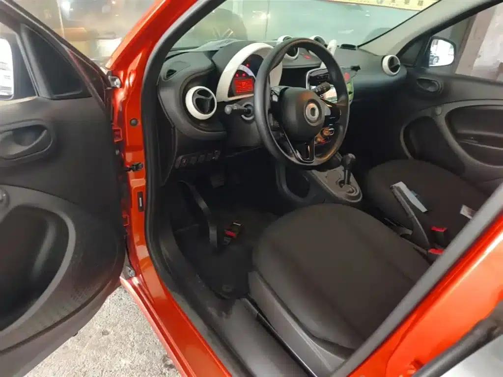 2018 Smart Forfour 1.0L 52kW Dynamic Edition — миниатюра 16