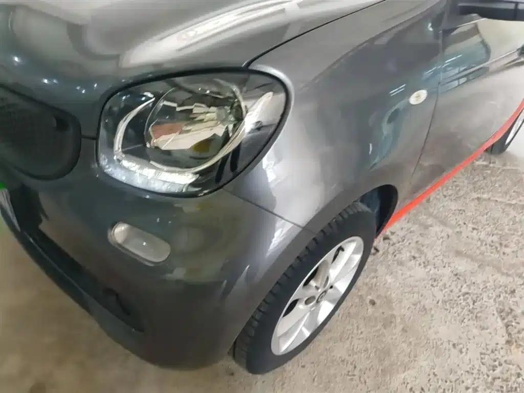 2018 Smart Forfour 1.0L 52kW Dynamic Edition — миниатюра 24