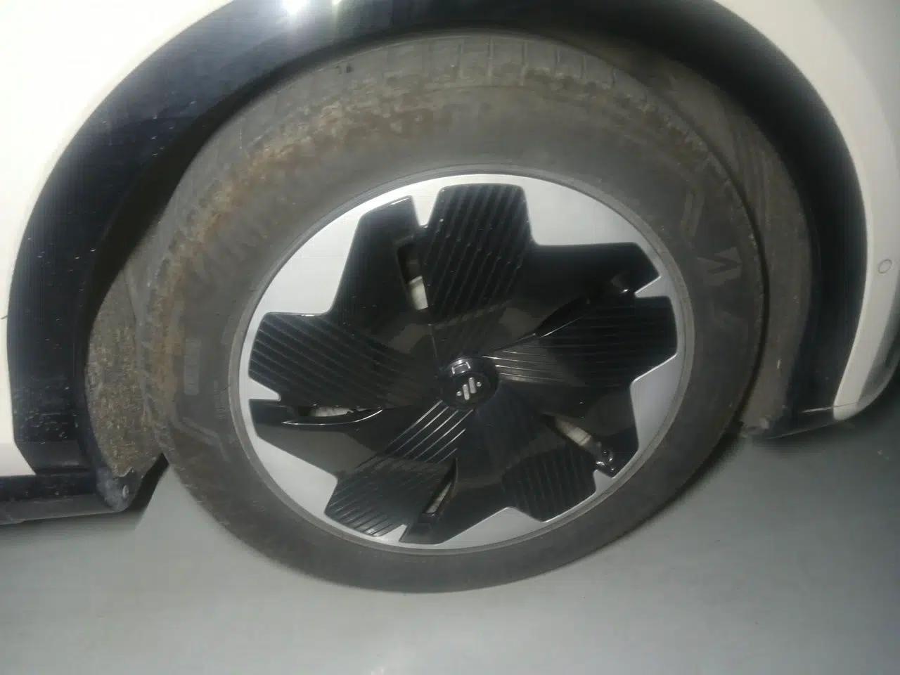 IM LS7 2023 90 kWh Elite Rear-Drive Version — миниатюра 8