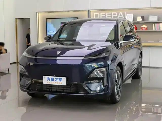 Deep Blue S09 2025 Model, Rear-Wheel Drive Ultra+