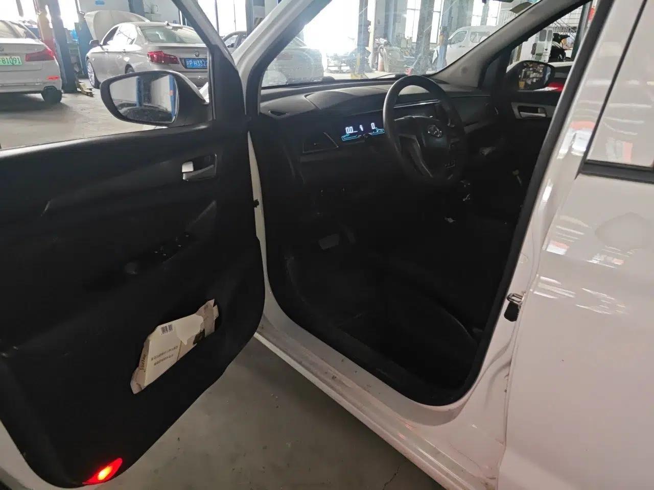 CHANGAN OSHAN A600EV 2019 EV model — миниатюра 17