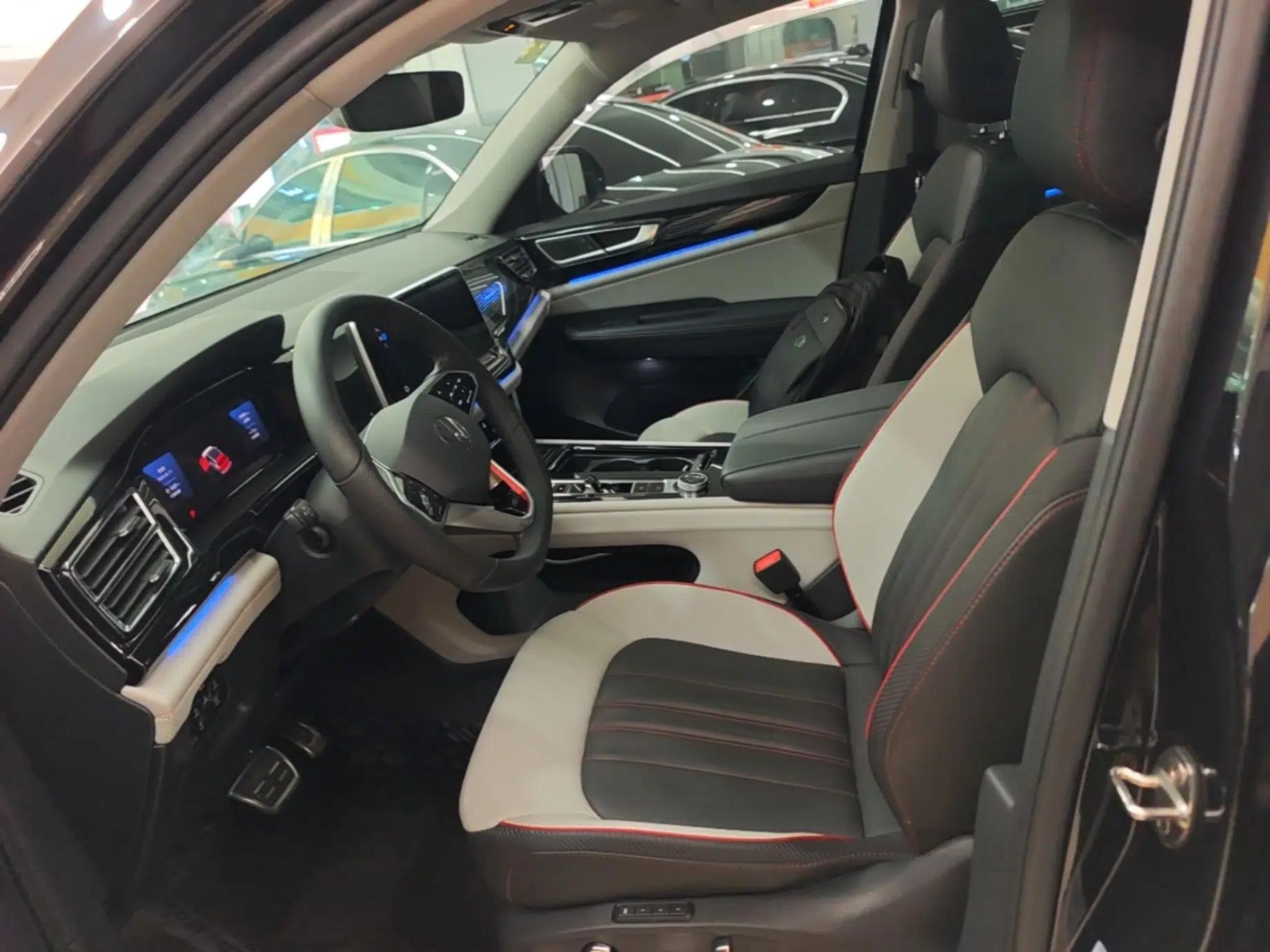 Volkswagen Teramont X 2023 380TSI Four-Wheel Drive Prestige Luxury Edition — миниатюра 18