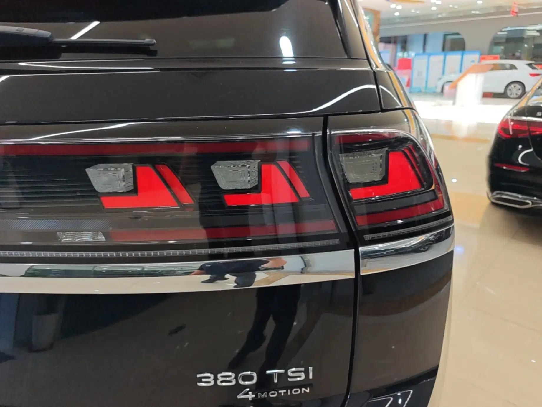 Volkswagen Teramont X 2023 380TSI Four-Wheel Drive Prestige Luxury Edition — миниатюра 7
