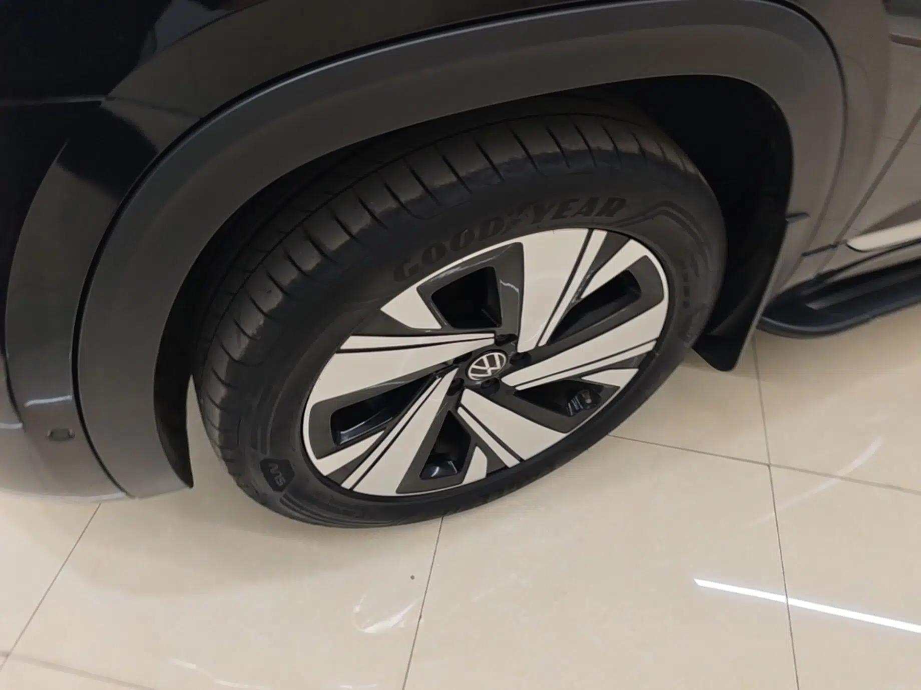 Volkswagen Teramont X 2023 380TSI Four-Wheel Drive Prestige Luxury Edition — миниатюра 8