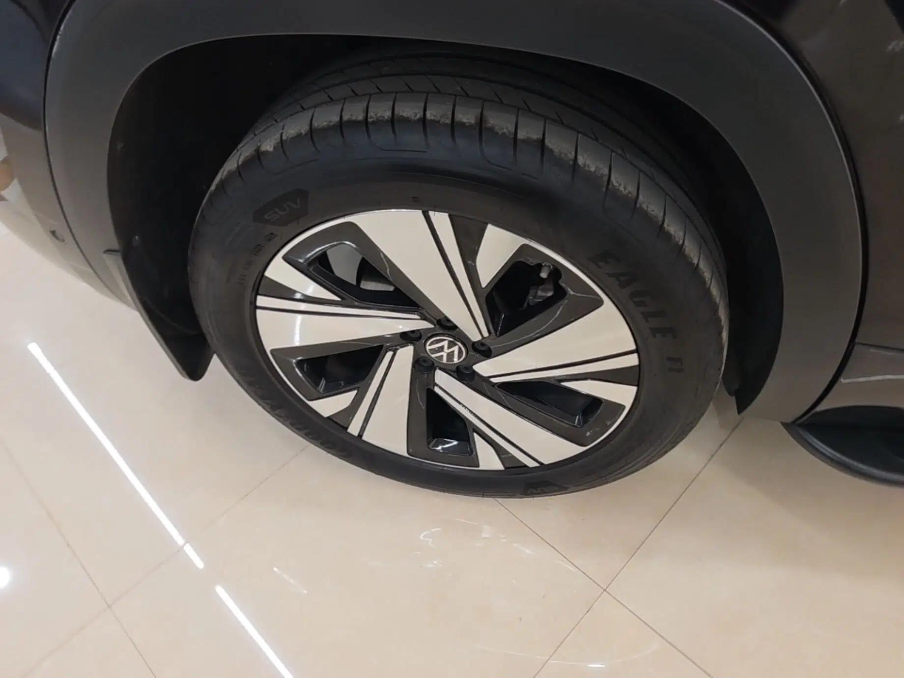 Volkswagen Teramont X 2023 380TSI Four-Wheel Drive Prestige Luxury Edition — миниатюра 10