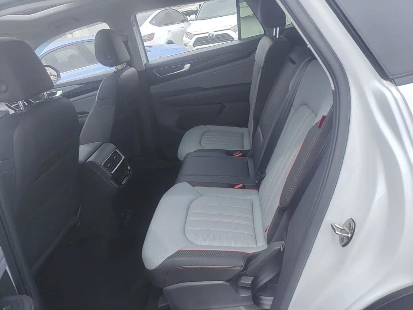 Volkswagen Teramont X 2023 380TSI Four-Wheel Drive Prestige Luxury Edition — миниатюра 20