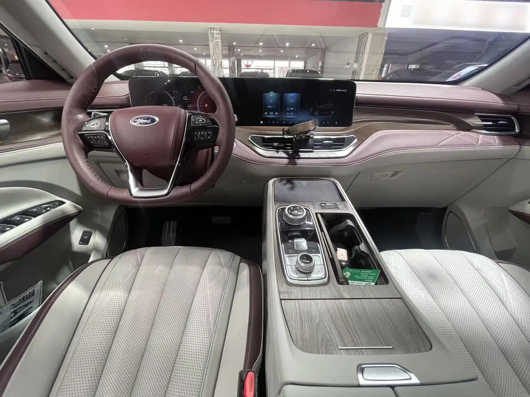 Ford Equator 2021 EcoBoost 225 Premier 6-Seater — миниатюра 7