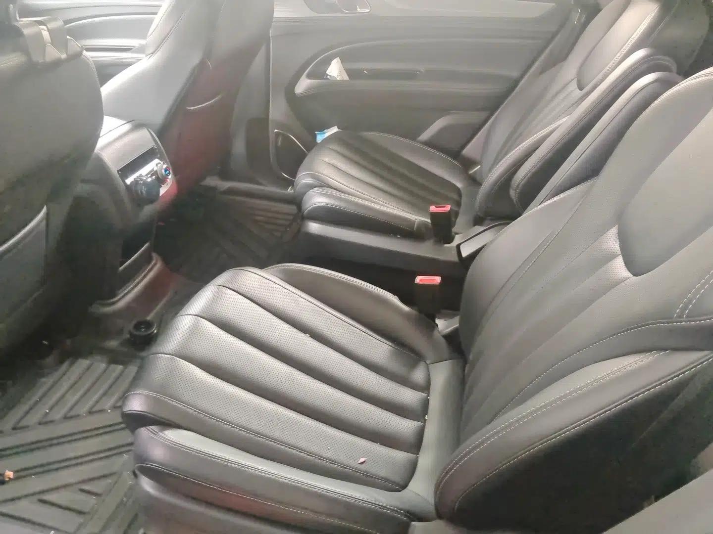 Ford Equator 2021 EcoBoost 225 Platinum Edition 6-seater — миниатюра 18