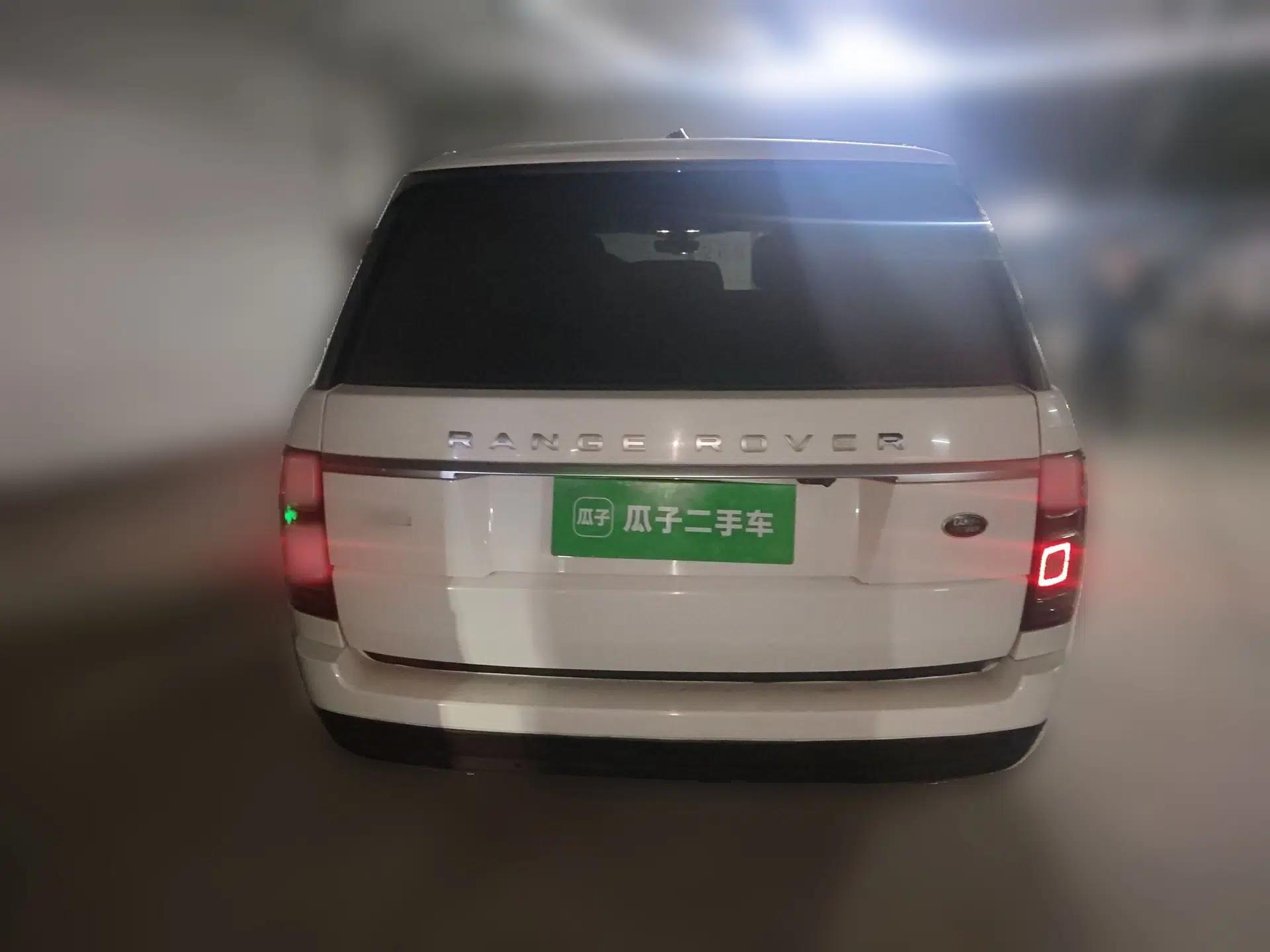 Land Rover Range Vogue  — миниатюра 5