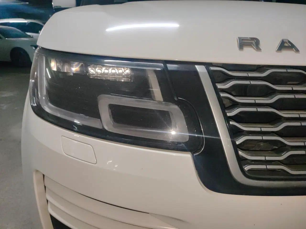 Land Rover Range Vogue  — миниатюра 7