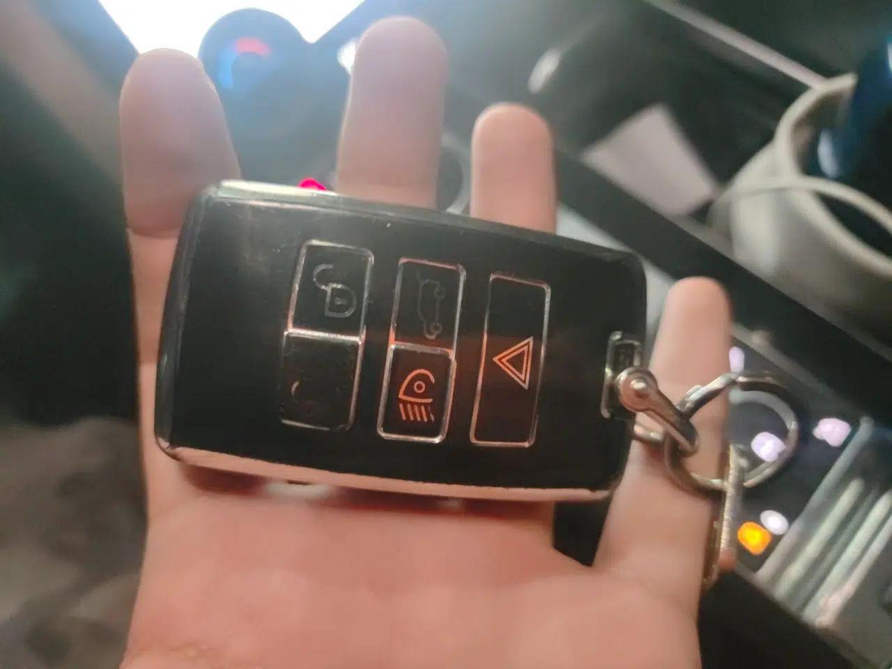 Land Rover Range Vogue  — миниатюра 9