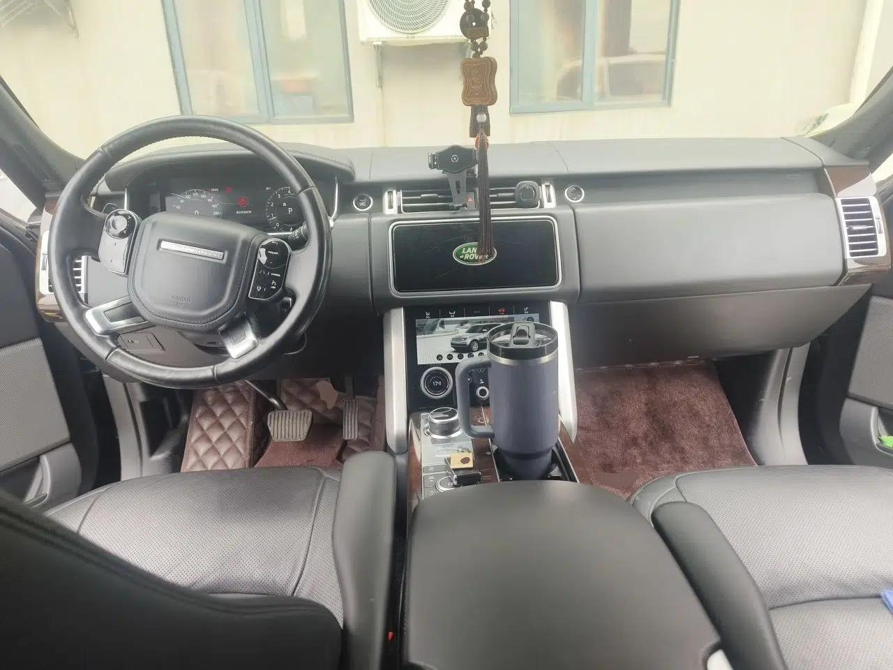 Land Rover Range Vogue 2017 3.0 V6 SC Vogue — миниатюра 10